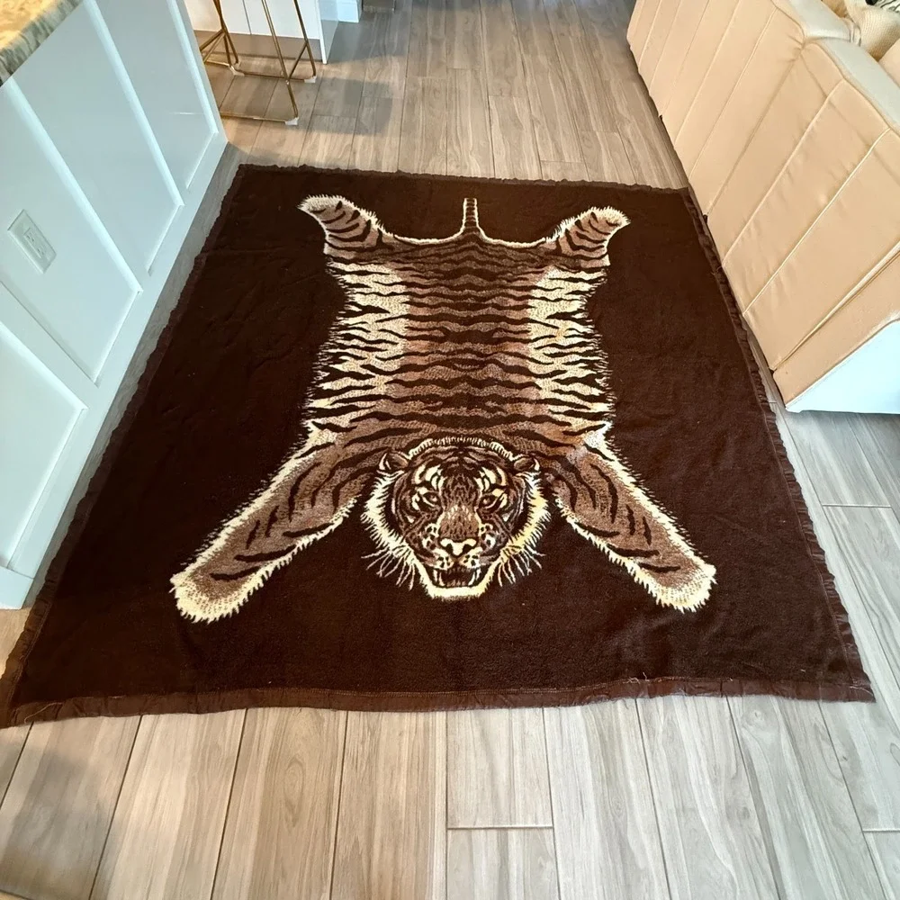 Vintage Biederlack Style Tiger Faux‎ Pelt Rug Fleece Blanket Germany 85x89 XL